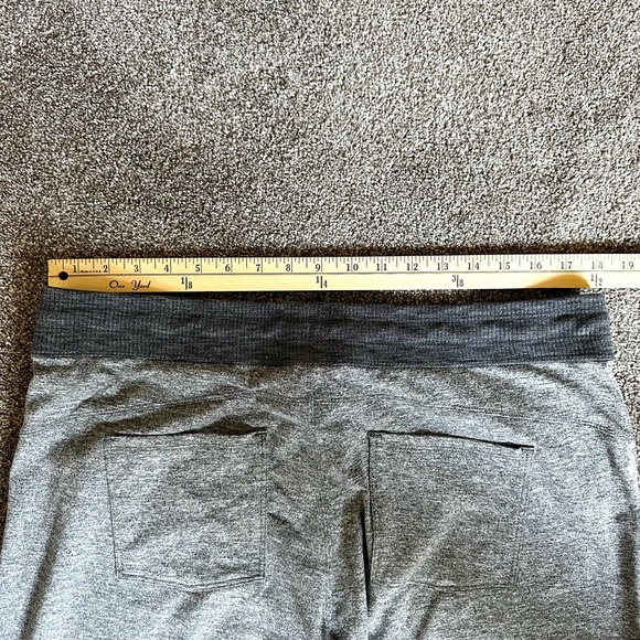 Athleta Womens Two Toned Gray Drawstring Elastic Waist Jogger Pants Size XL - Picture 8 of 8